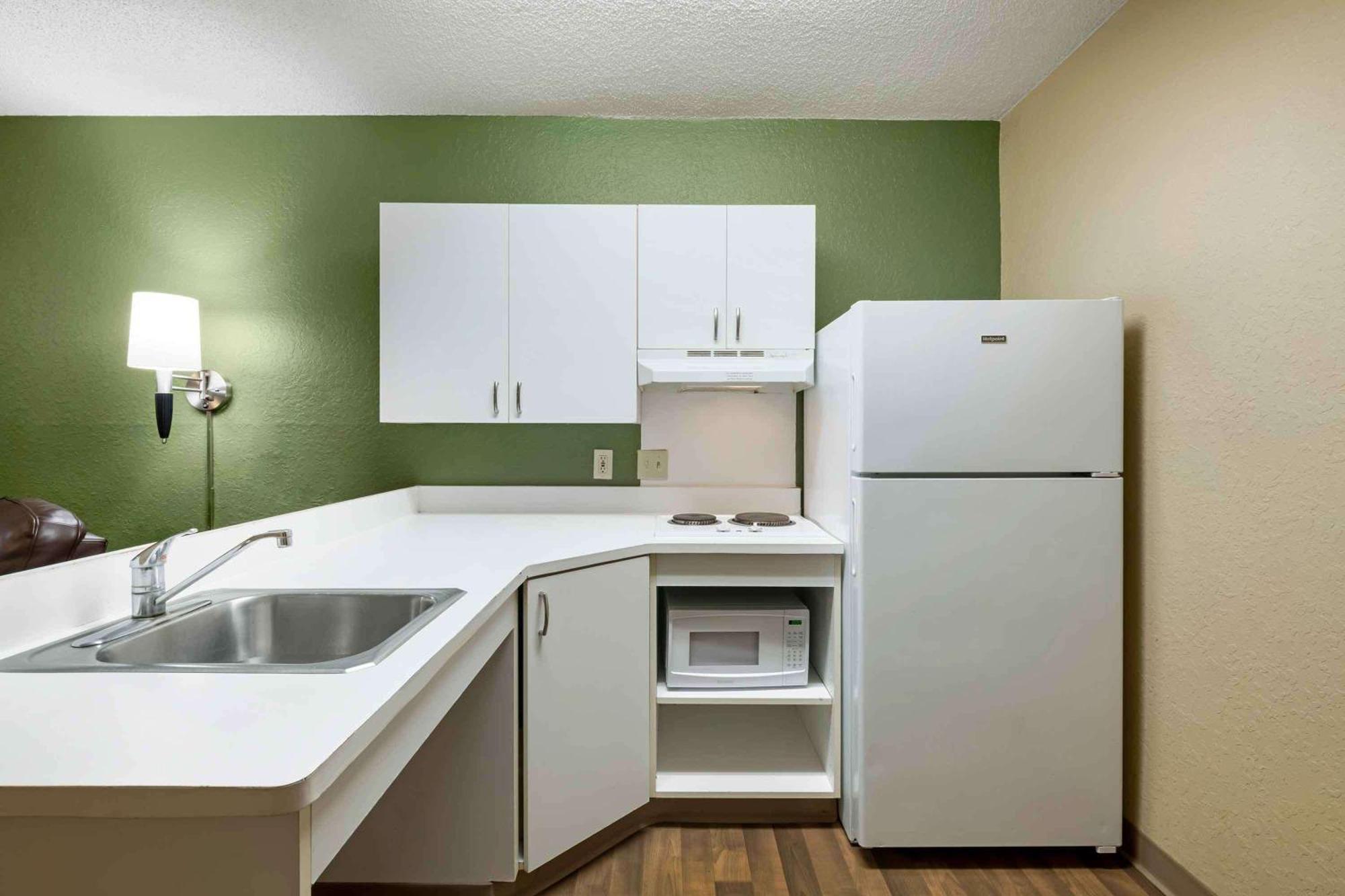 Extended Stay America Select Suites - Jacksonville - Lenoir Avenue East Eksteriør billede