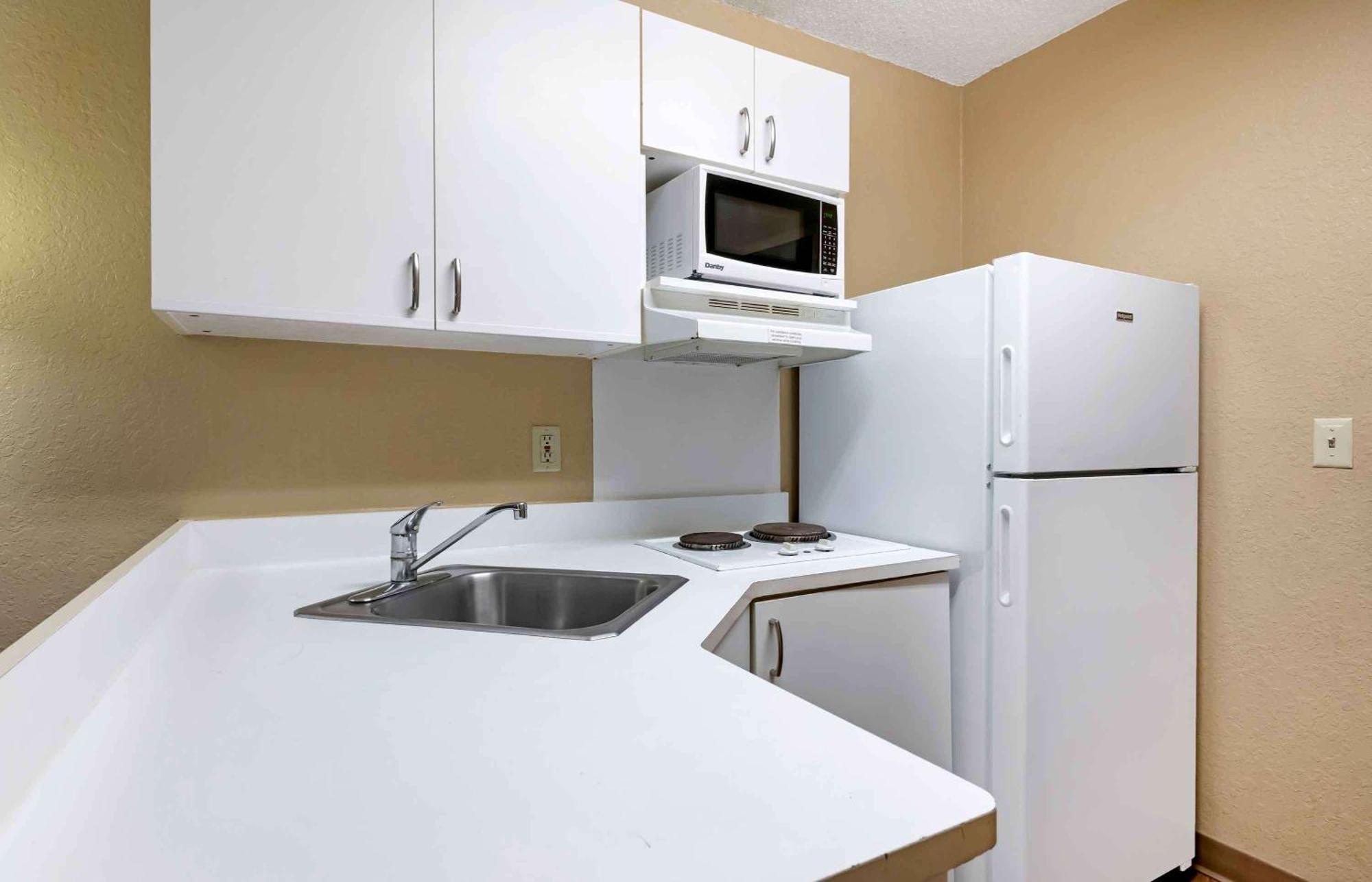 Extended Stay America Select Suites - Jacksonville - Lenoir Avenue East Eksteriør billede